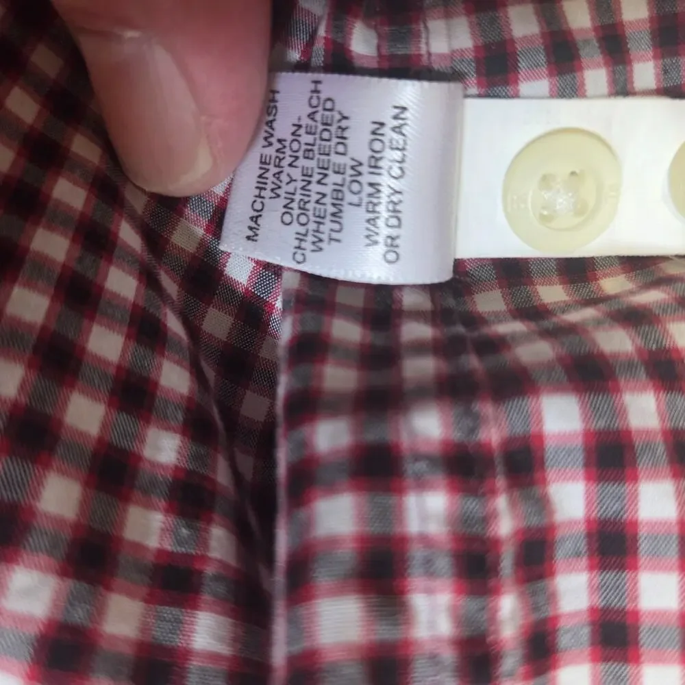 Banana Republic‎ Men’s Check Button down shirt Size L Red Black